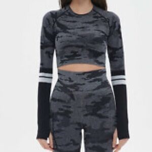Camouflage Work out gym Crop Top